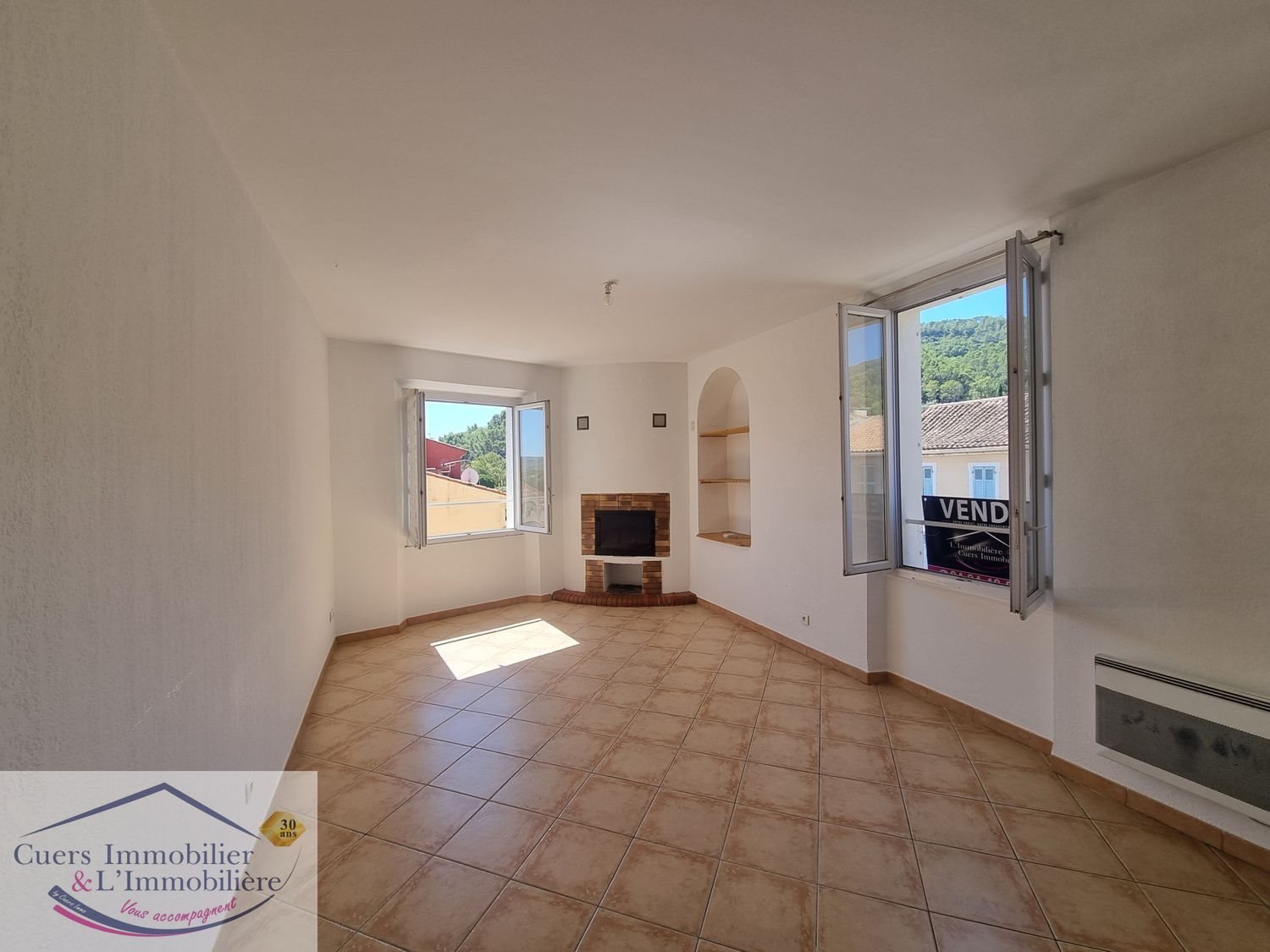 Appartement à vendre, 73m², Solliès-Pont