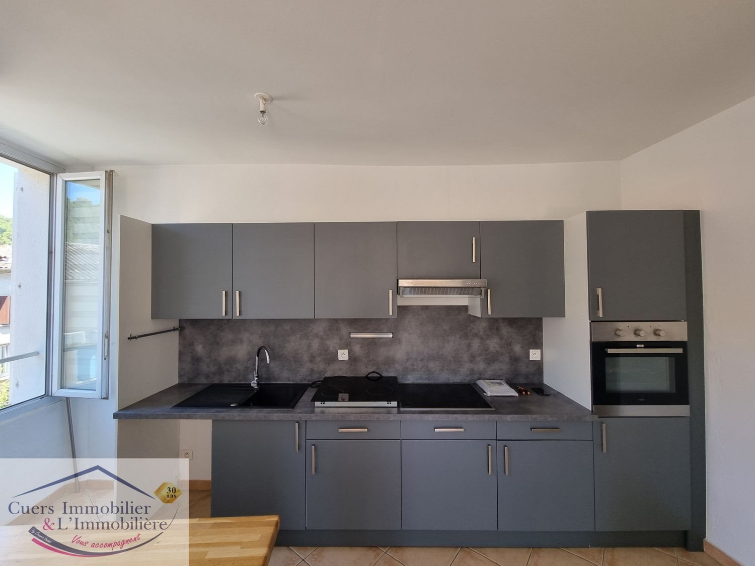 Appartement à vendre, 73m², Solliès-Pont