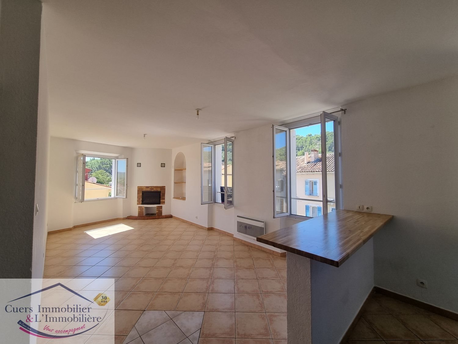 Appartement à vendre, 73m², Solliès-Pont