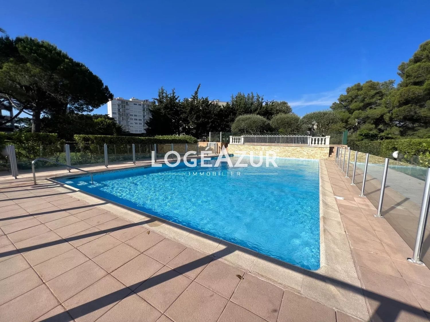 Appartement à louer, 69m², Antibes