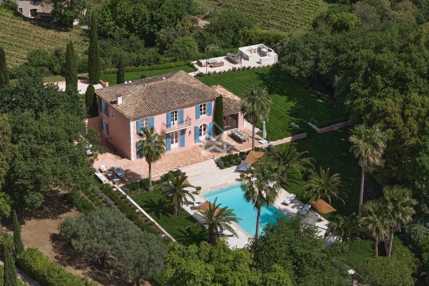 Maison à louer, 250m², Grimaud