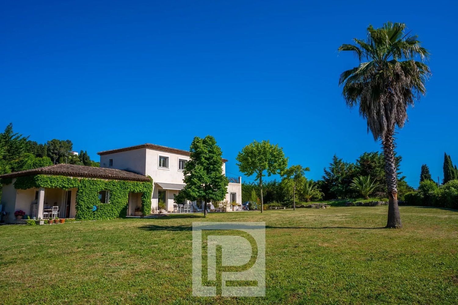 Maison à vendre, 250m², Grasse