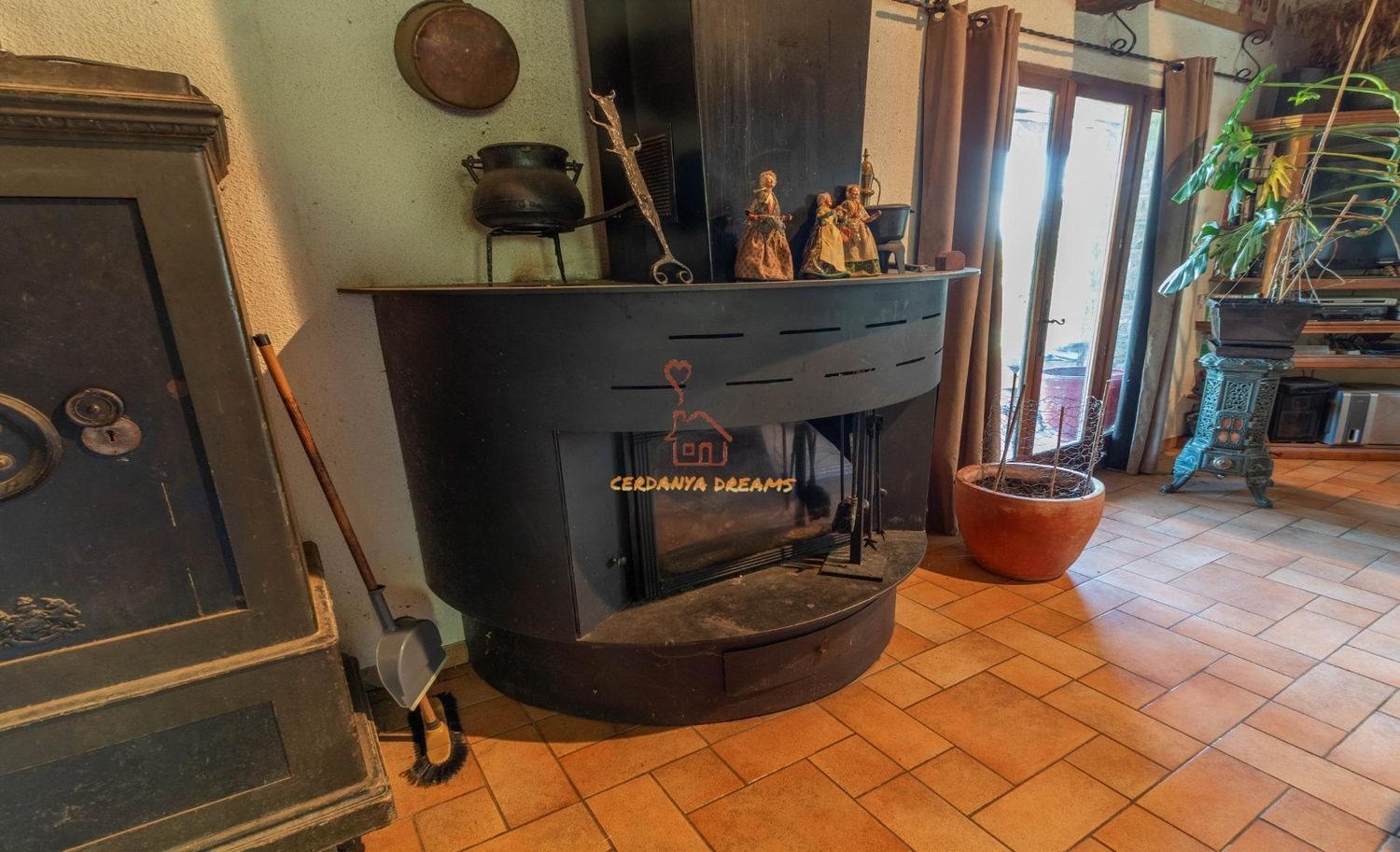 Maison à vendre, 245m², Saillagouse