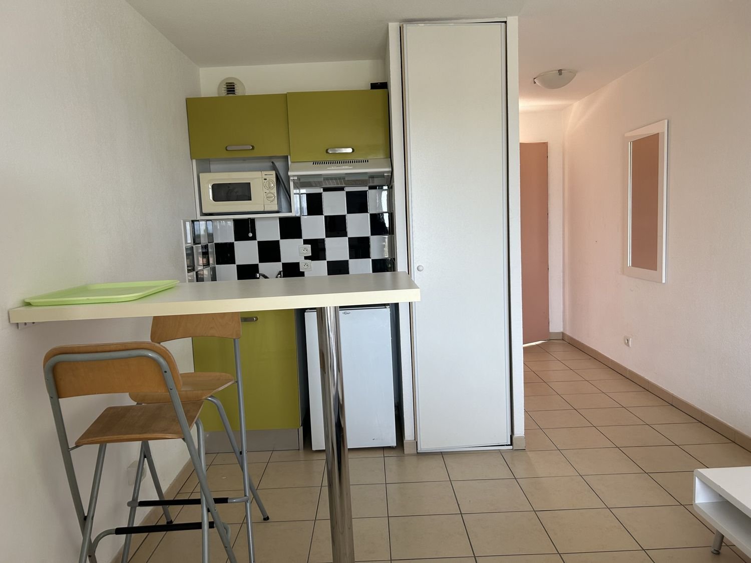 Appartement à louer, 23m², Signes