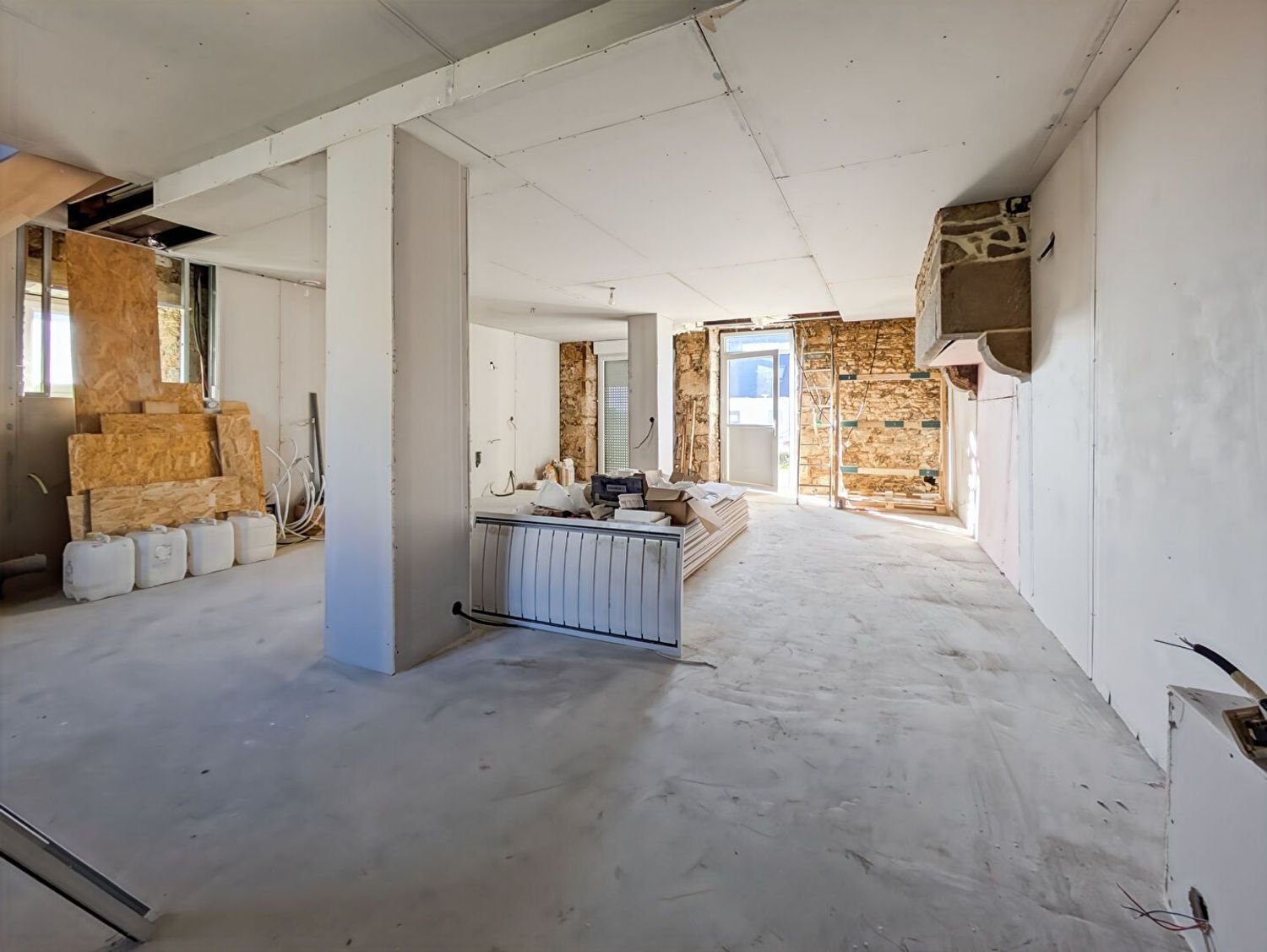 Maison à vendre, 110m², Noyal-sous-Bazouges