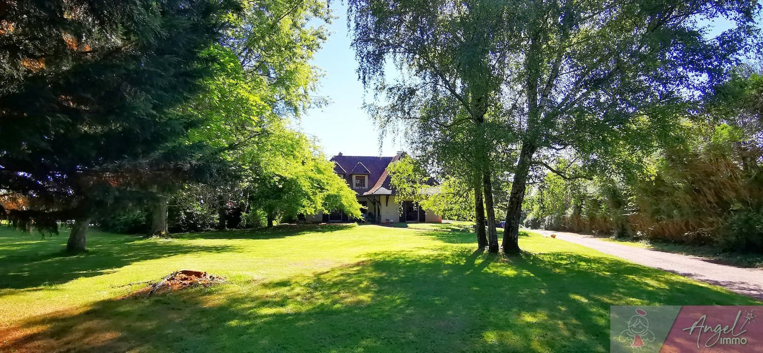 Maison à vendre, 240m², La Bretenière
