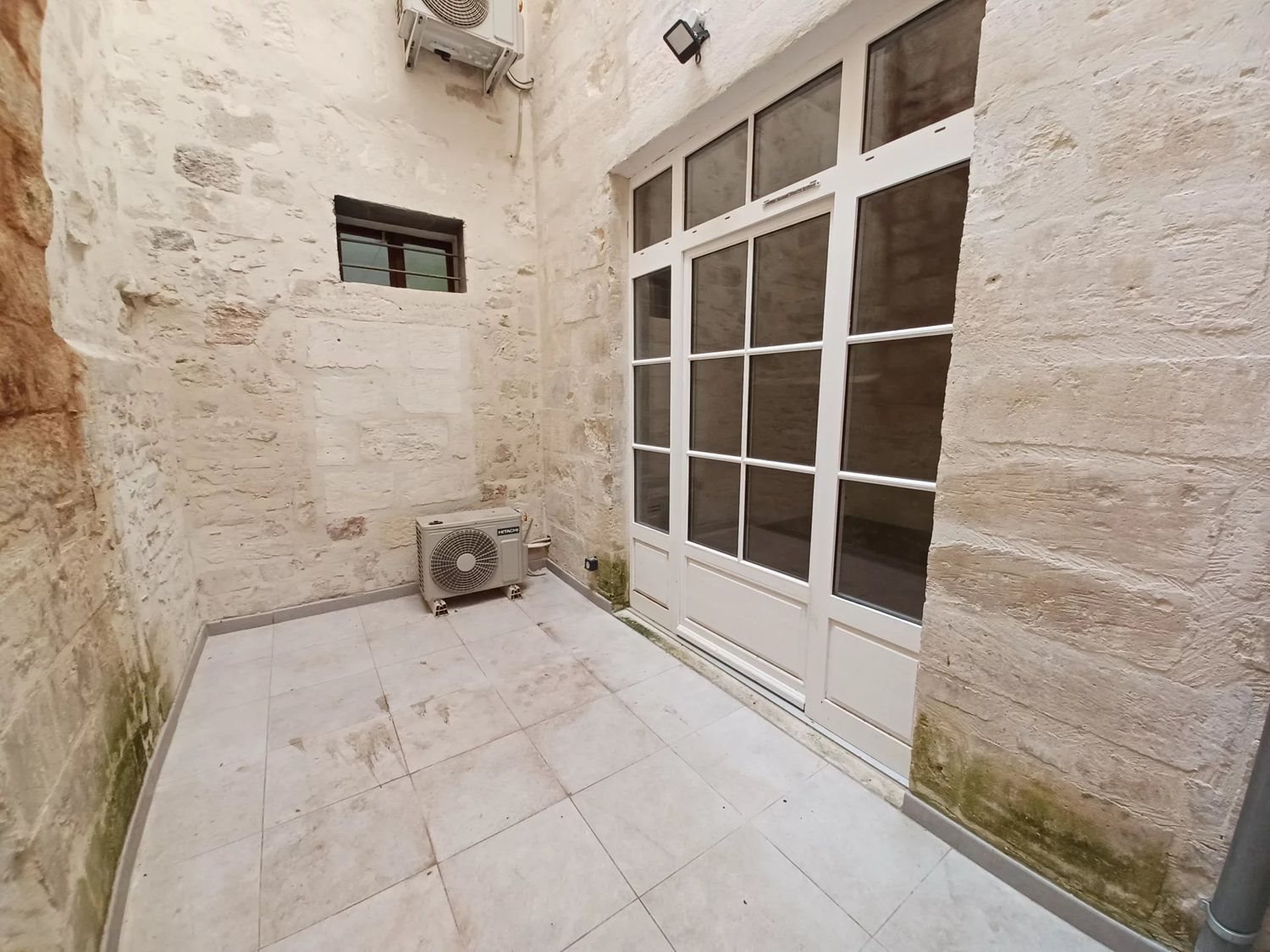 Appartement à louer, 47m², Beaucaire