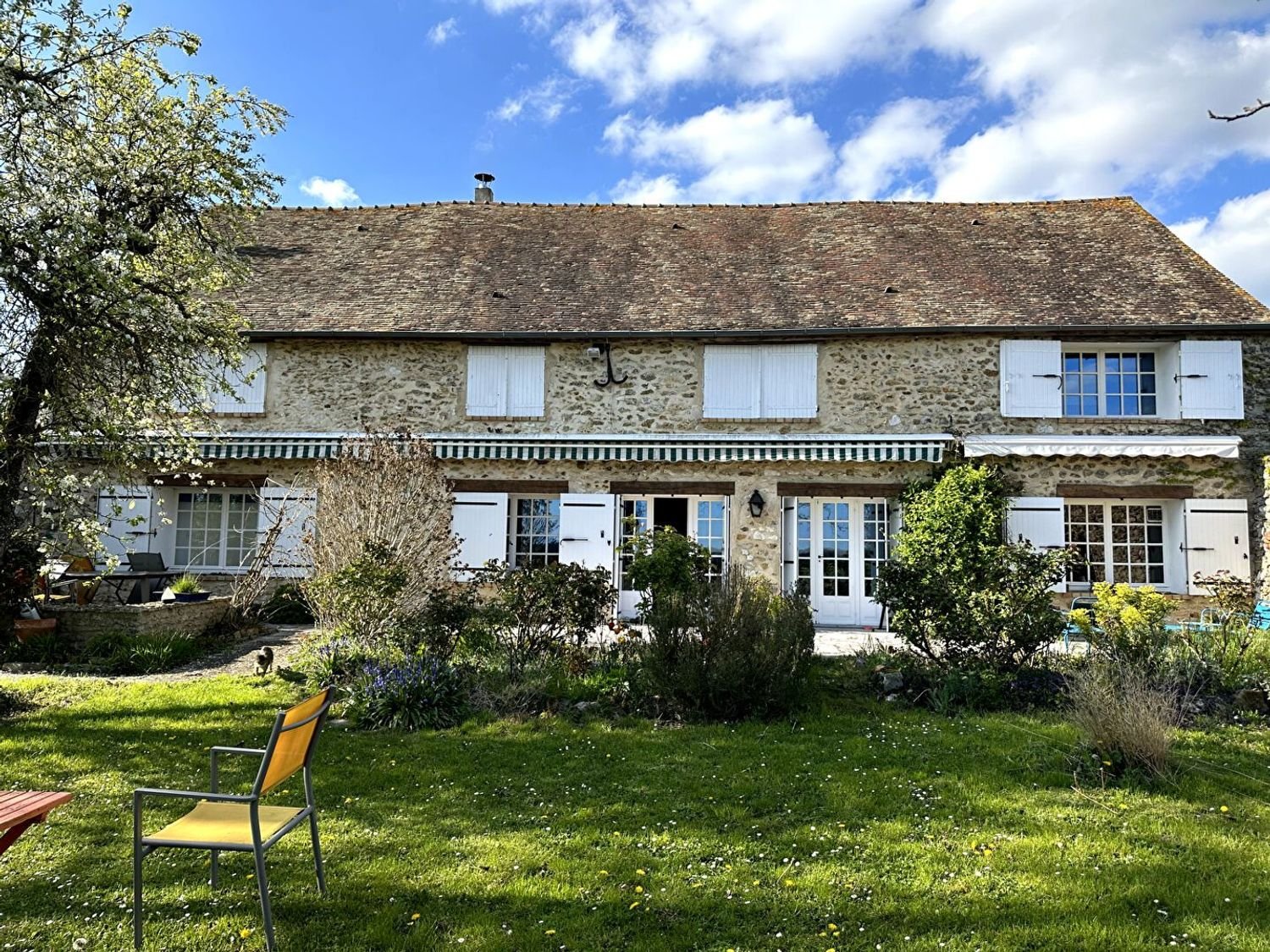 Maison à vendre, 260m², Orvilliers