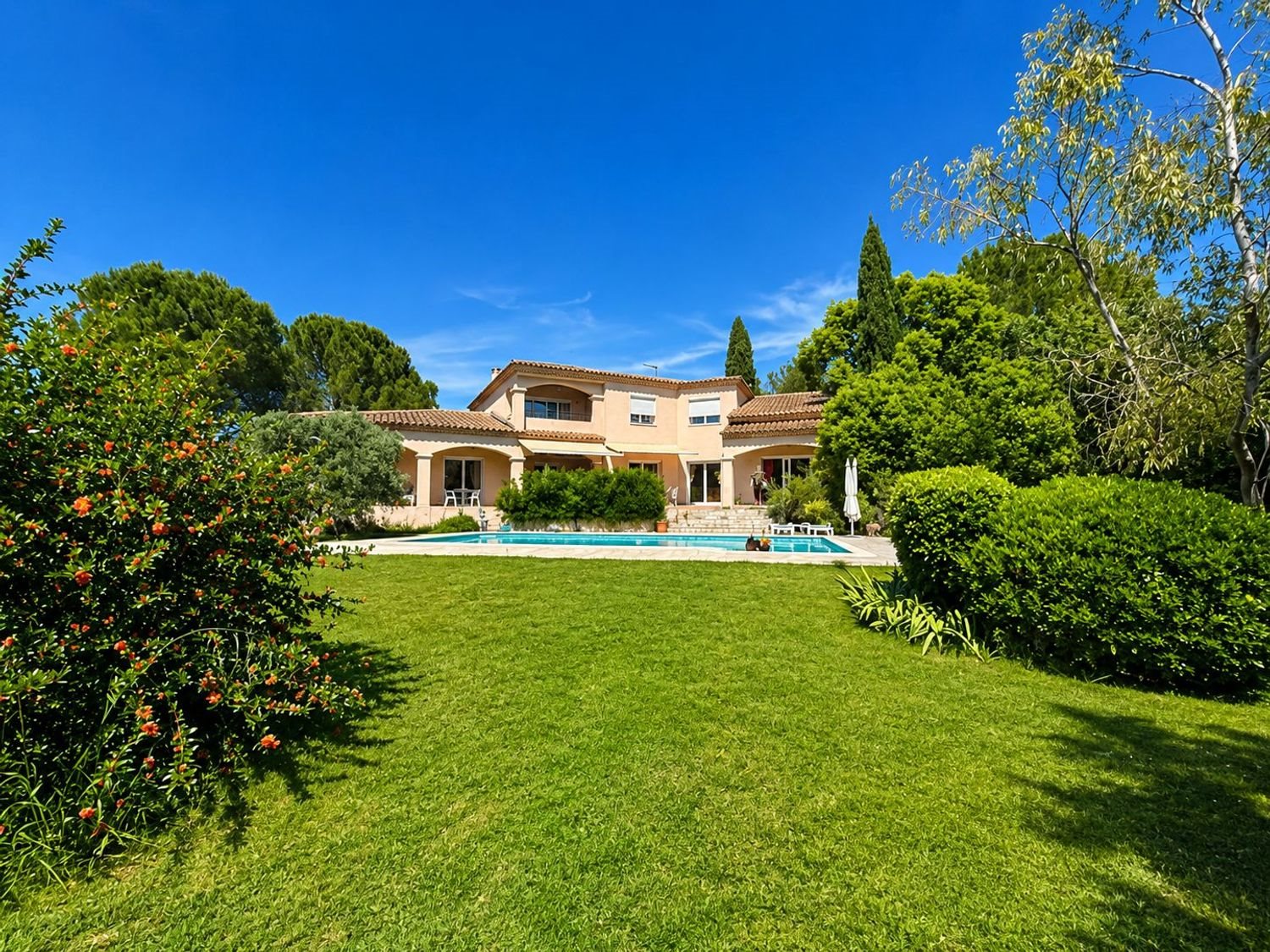 Maison à vendre, 260m², Saint-Clément-de-Rivière