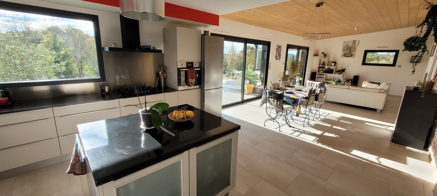 Maison à vendre, 170m², Lasseube