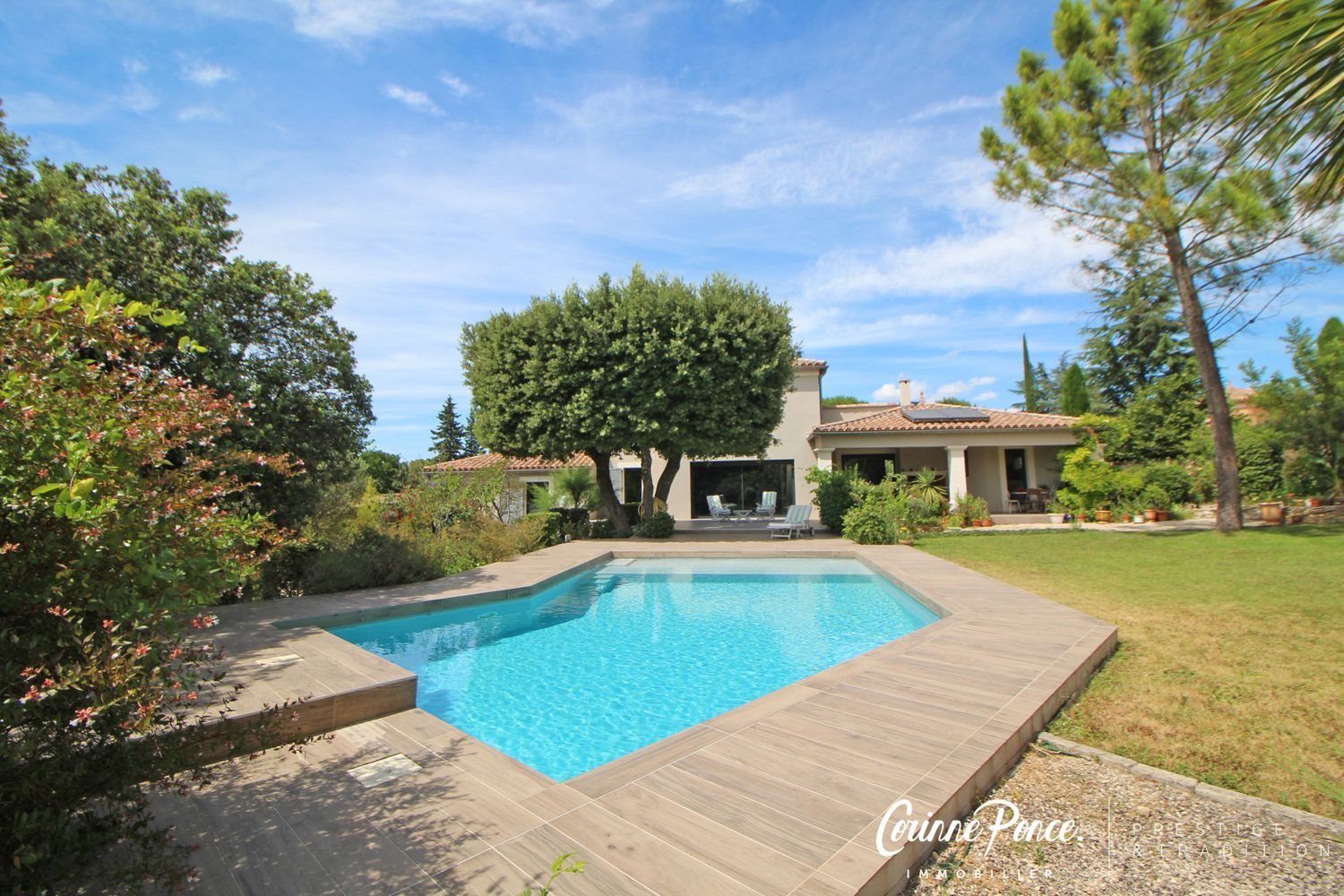 Maison à vendre, 230m², Nîmes