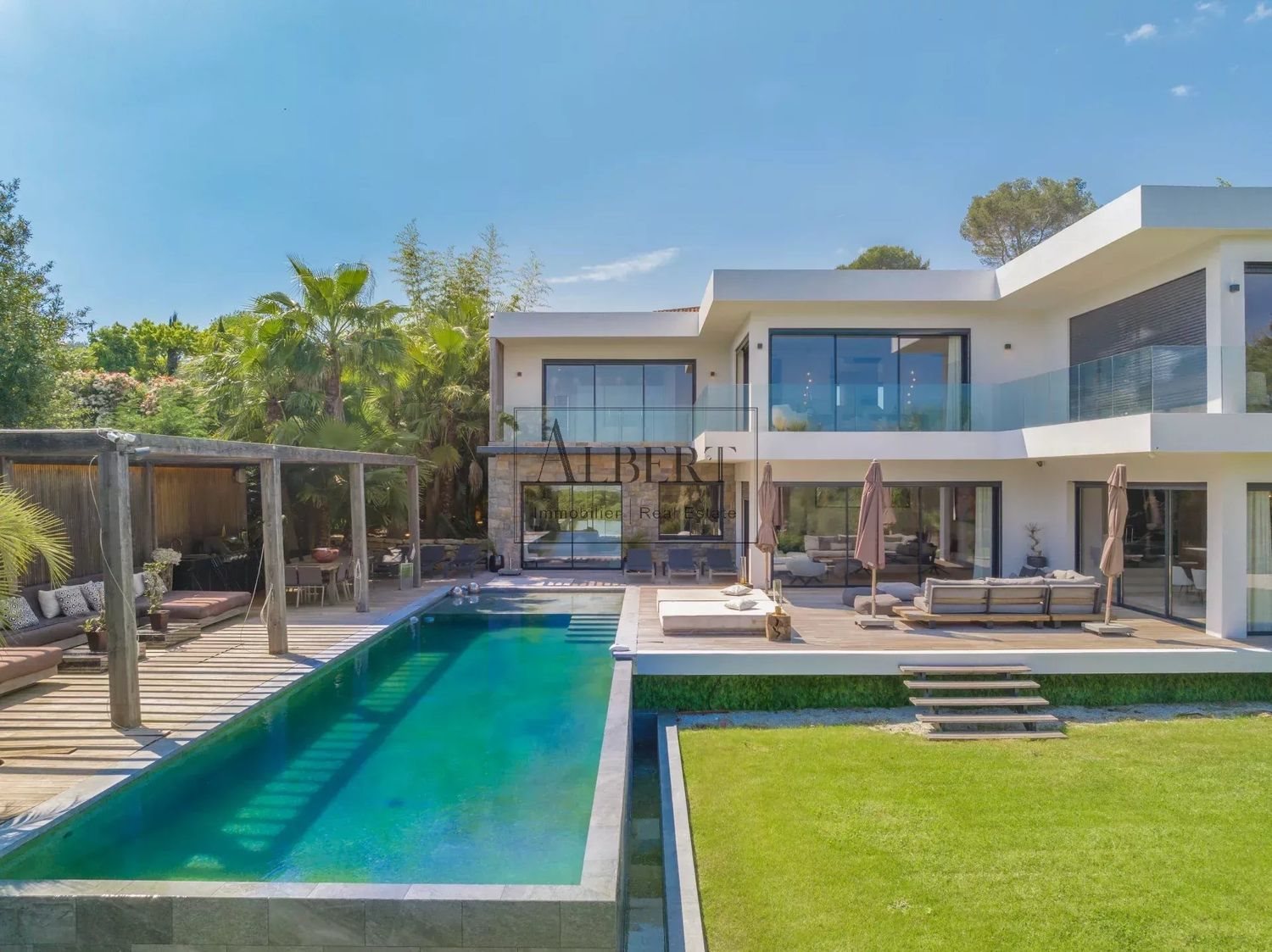 Maison à louer, 720m², Mougins