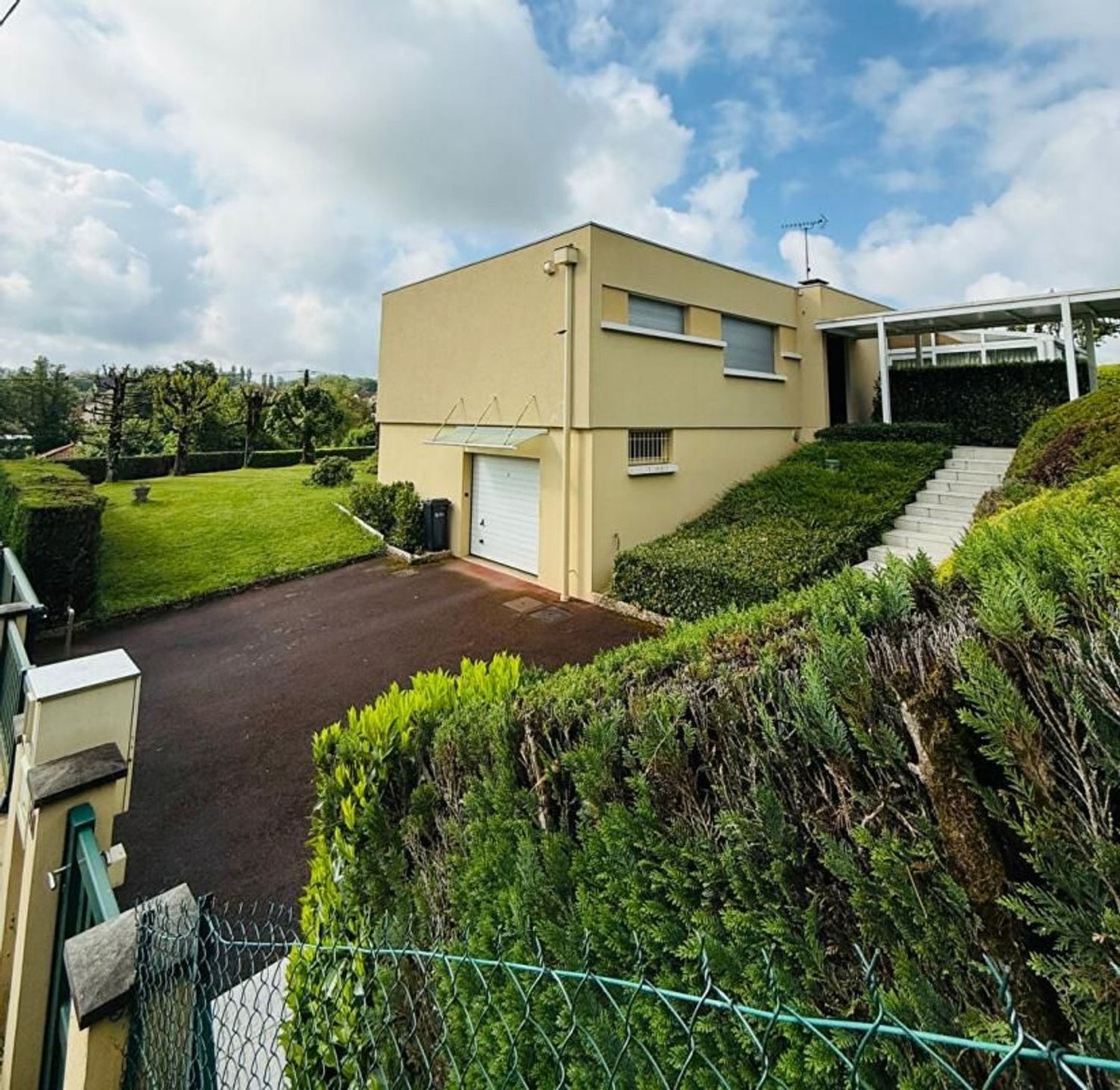 Maison à vendre, 150m², Geneuille
