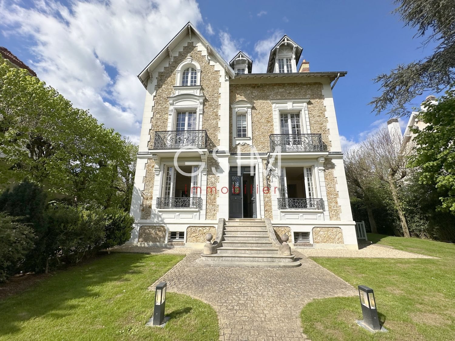 Maison à louer, 250m², Vaucresson