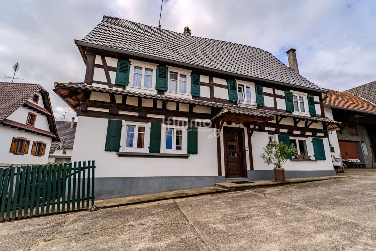 Maison à vendre, 162m², Seebach