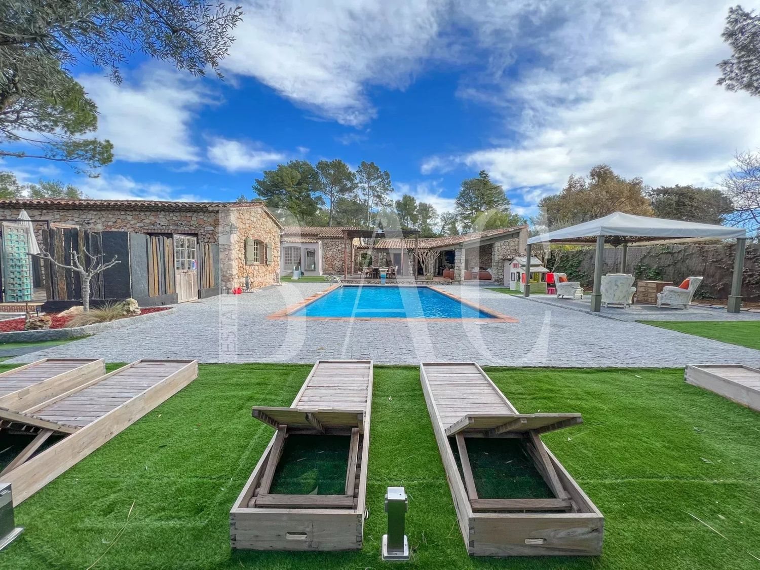 Maison à vendre, 500m², Mouans-Sartoux