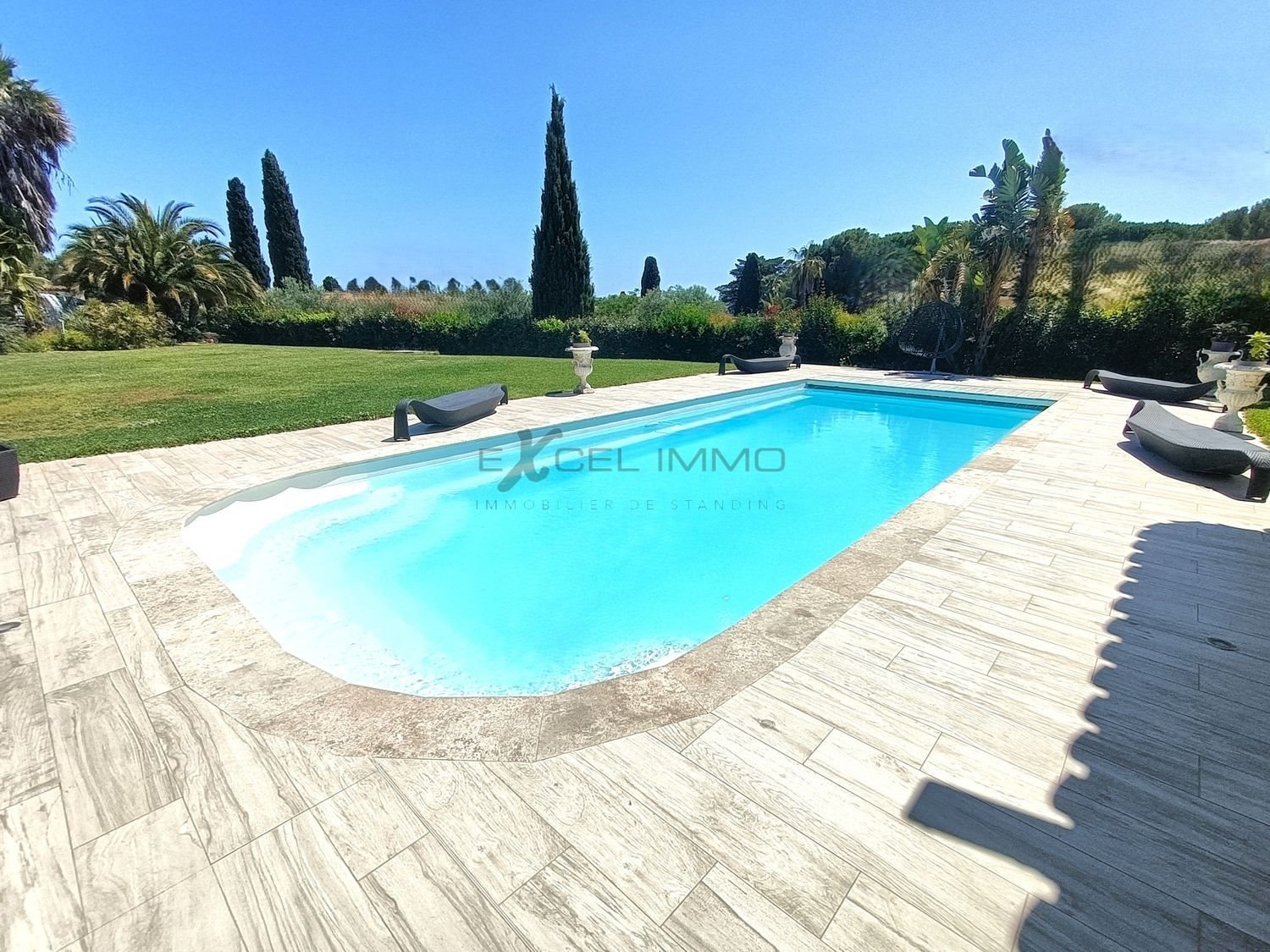 Maison à vendre, 300m², Carqueiranne