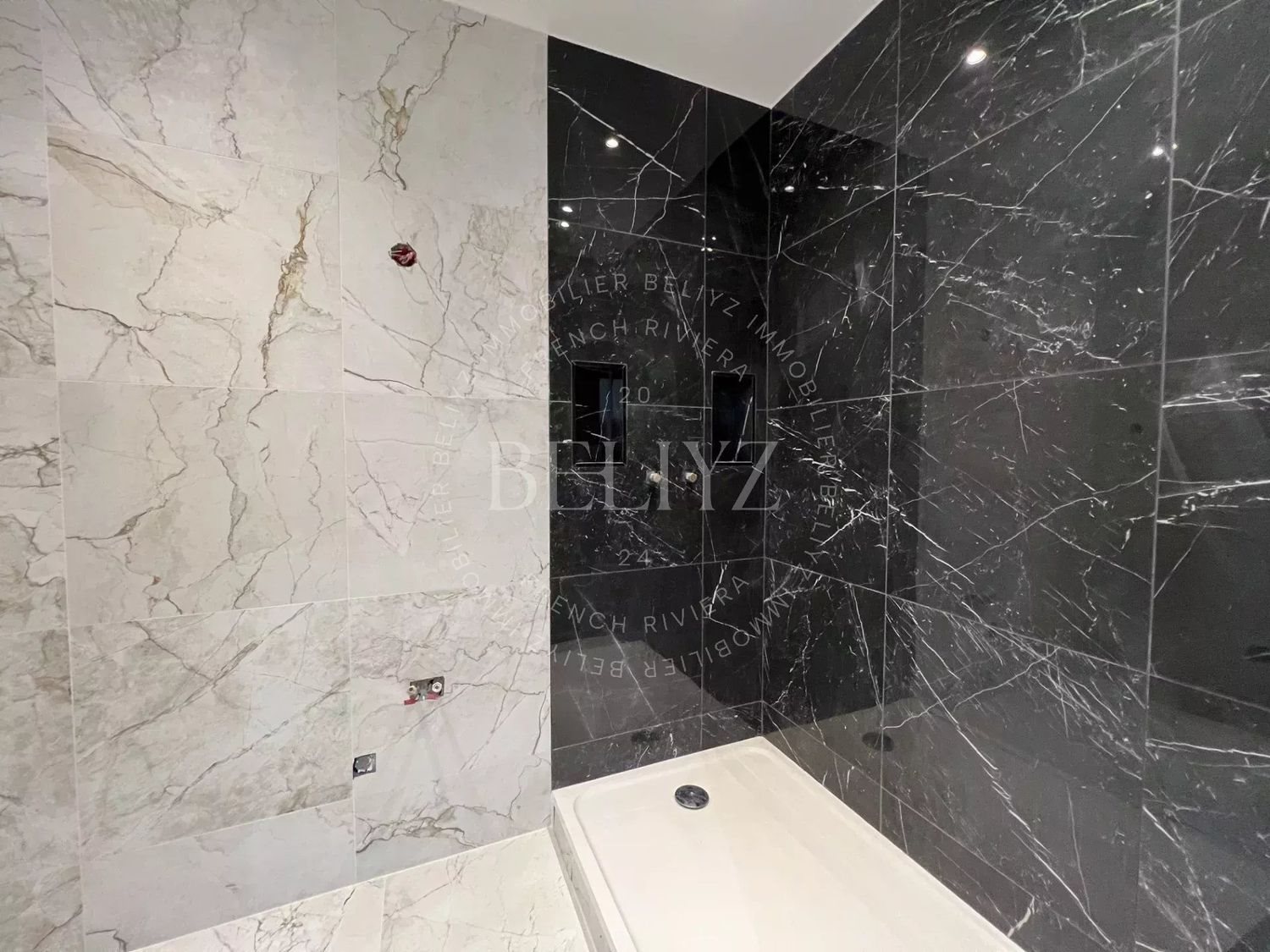 Appartement à louer, 49m², Nice