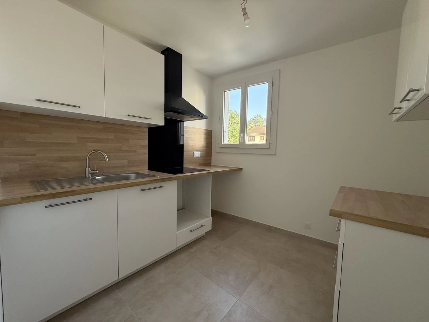 Appartement à louer, 59m², Egly