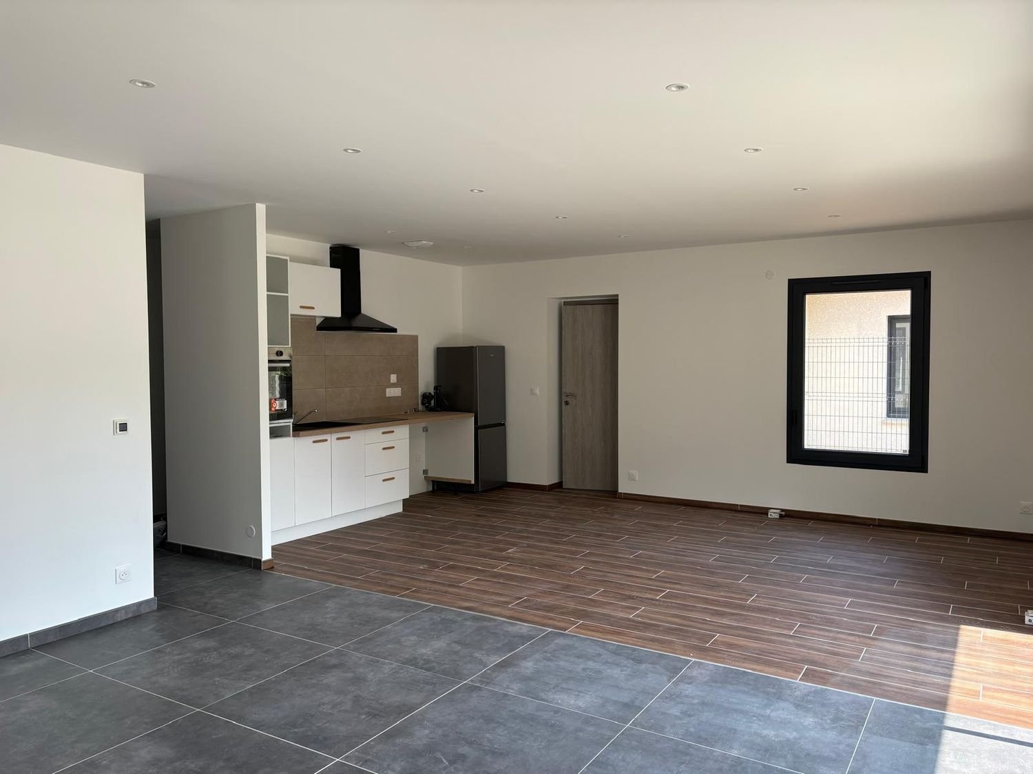 Maison à louer, 90m², Yenne