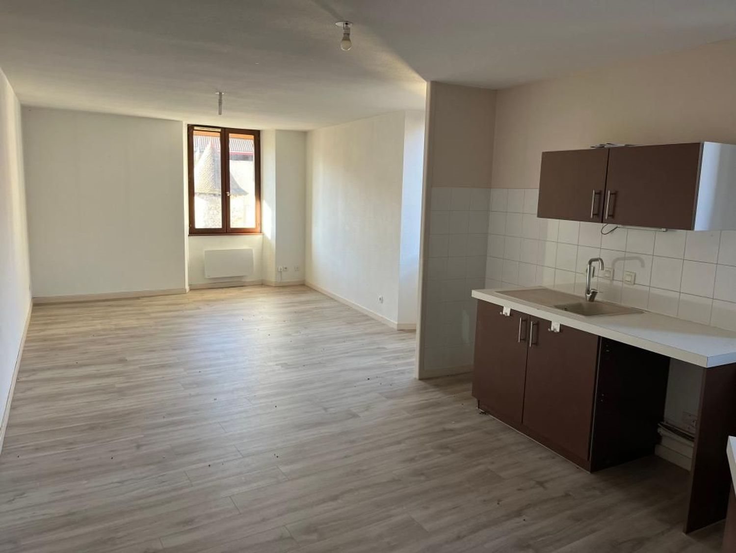 Appartement à vendre, 66m², Saint-Étienne-de-Saint-Geoirs
