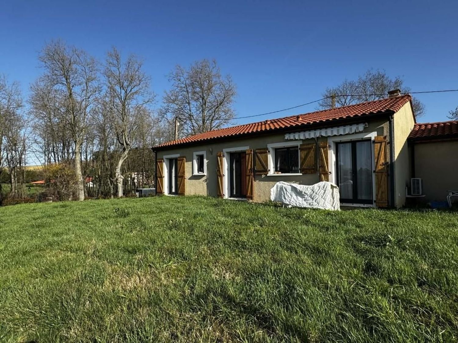 Maison à vendre, 97m², Vaudreuille