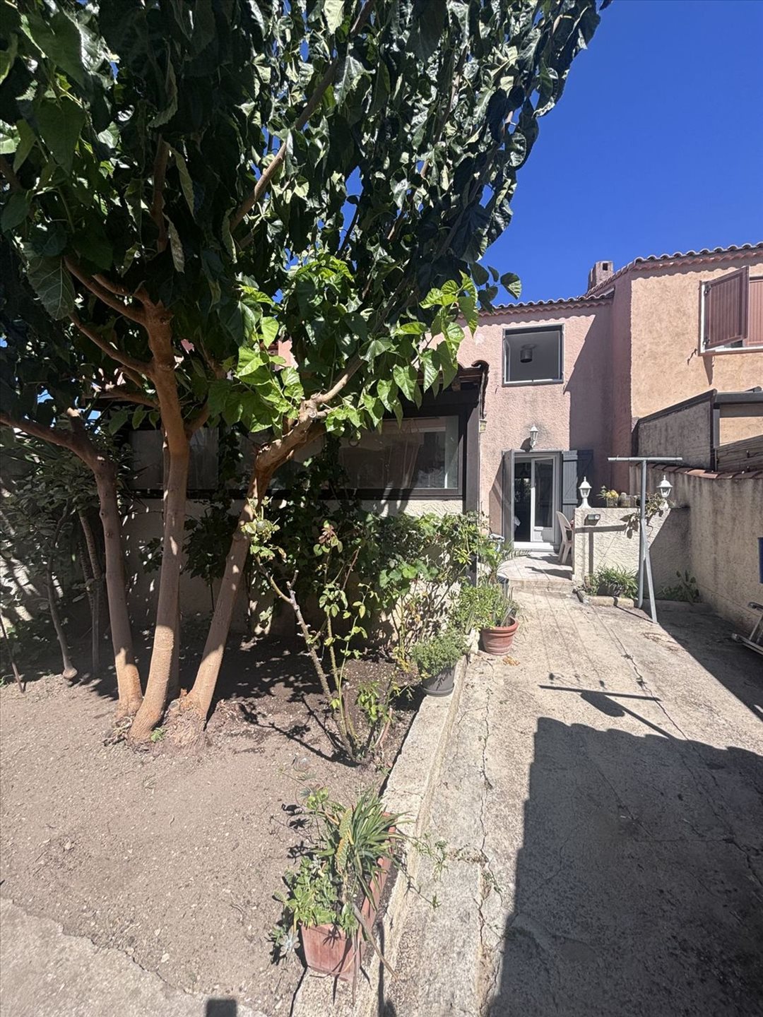 Maison à louer, 67m², Rognac