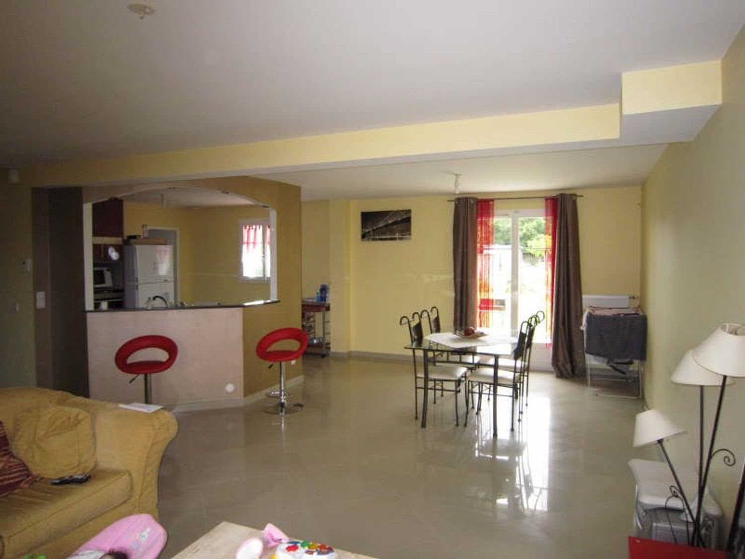Maison à vendre, 140m², Abondant