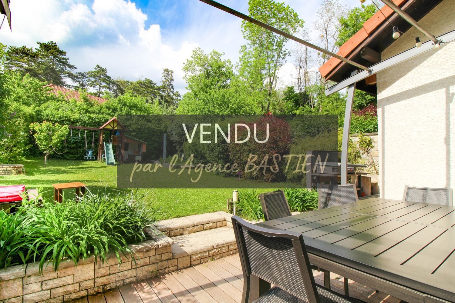 Maison à vendre, 89m², Gex