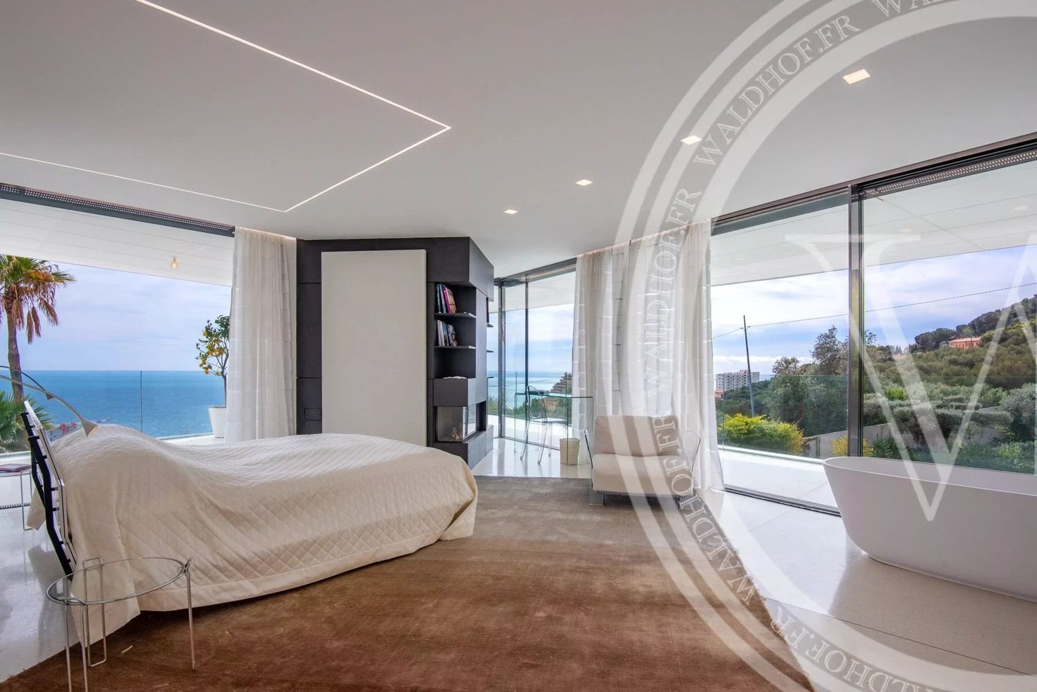 Maison à louer, 470m², Beausoleil