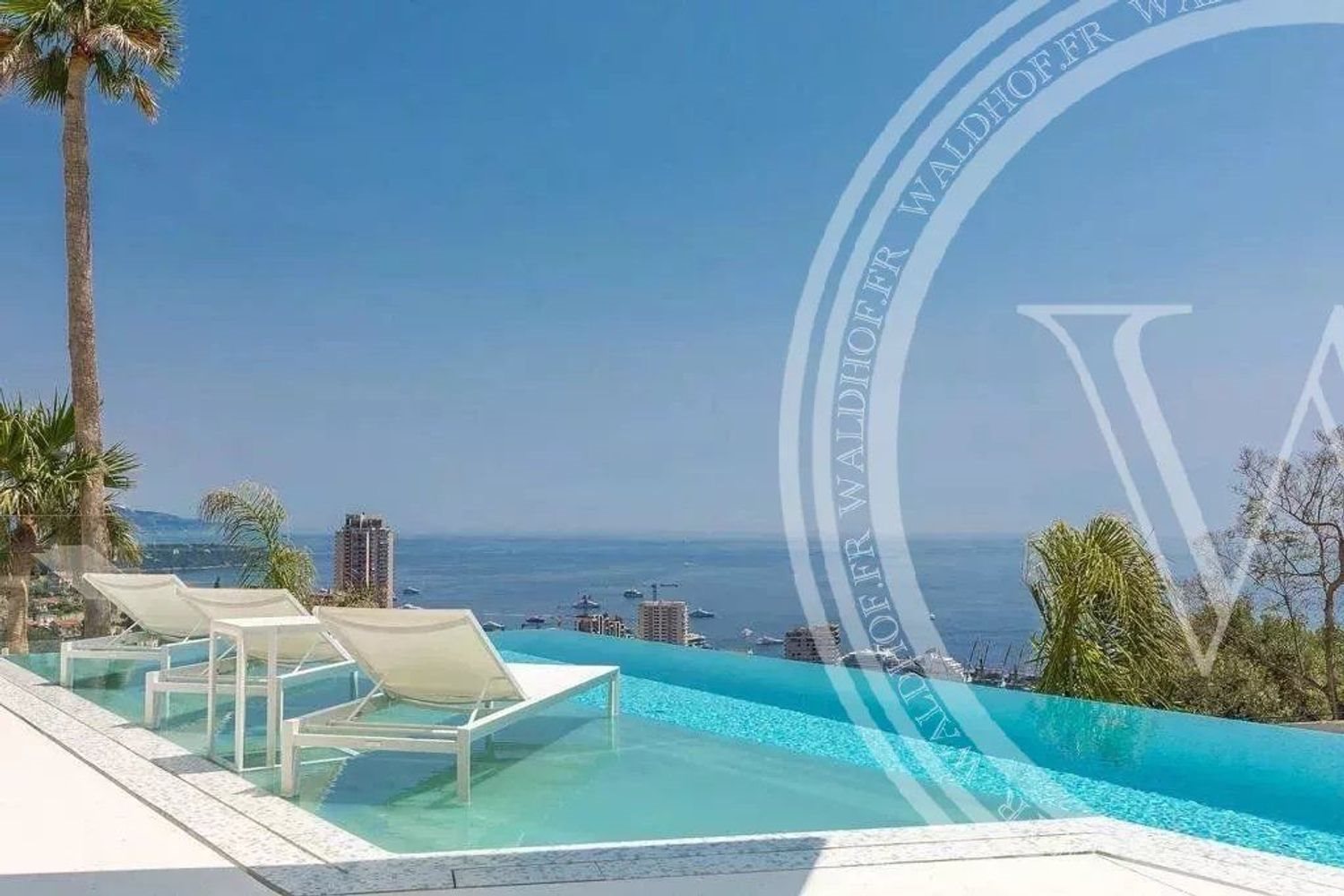 Maison à louer, 470m², Beausoleil