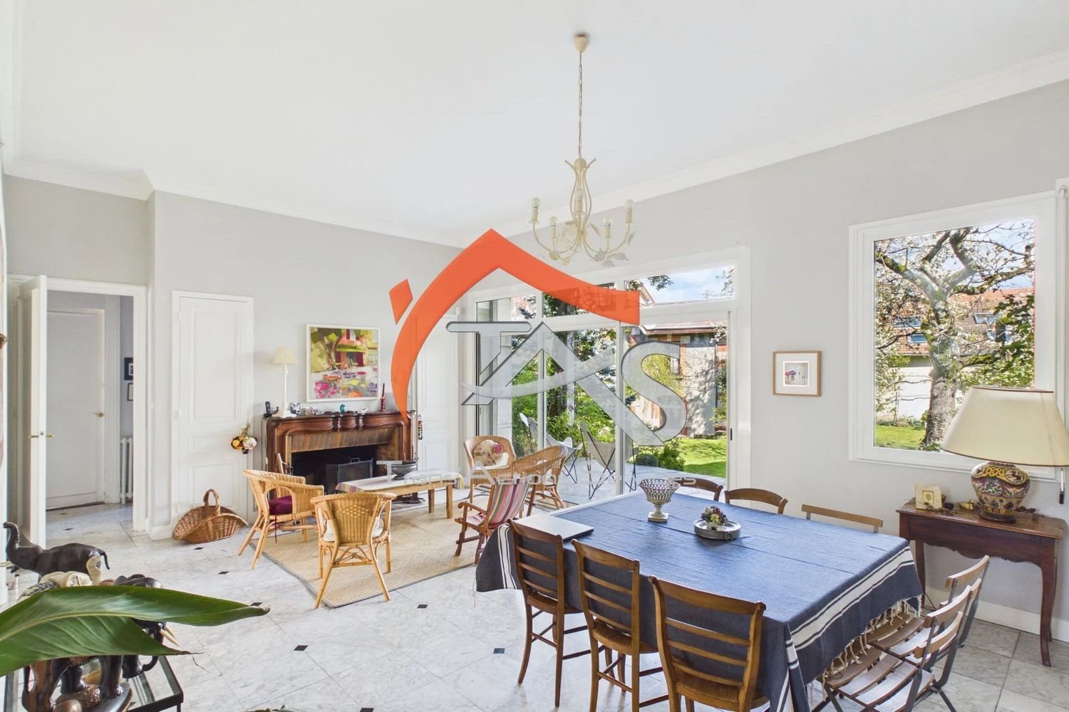 Maison à vendre, 355m², Saint-Chamond