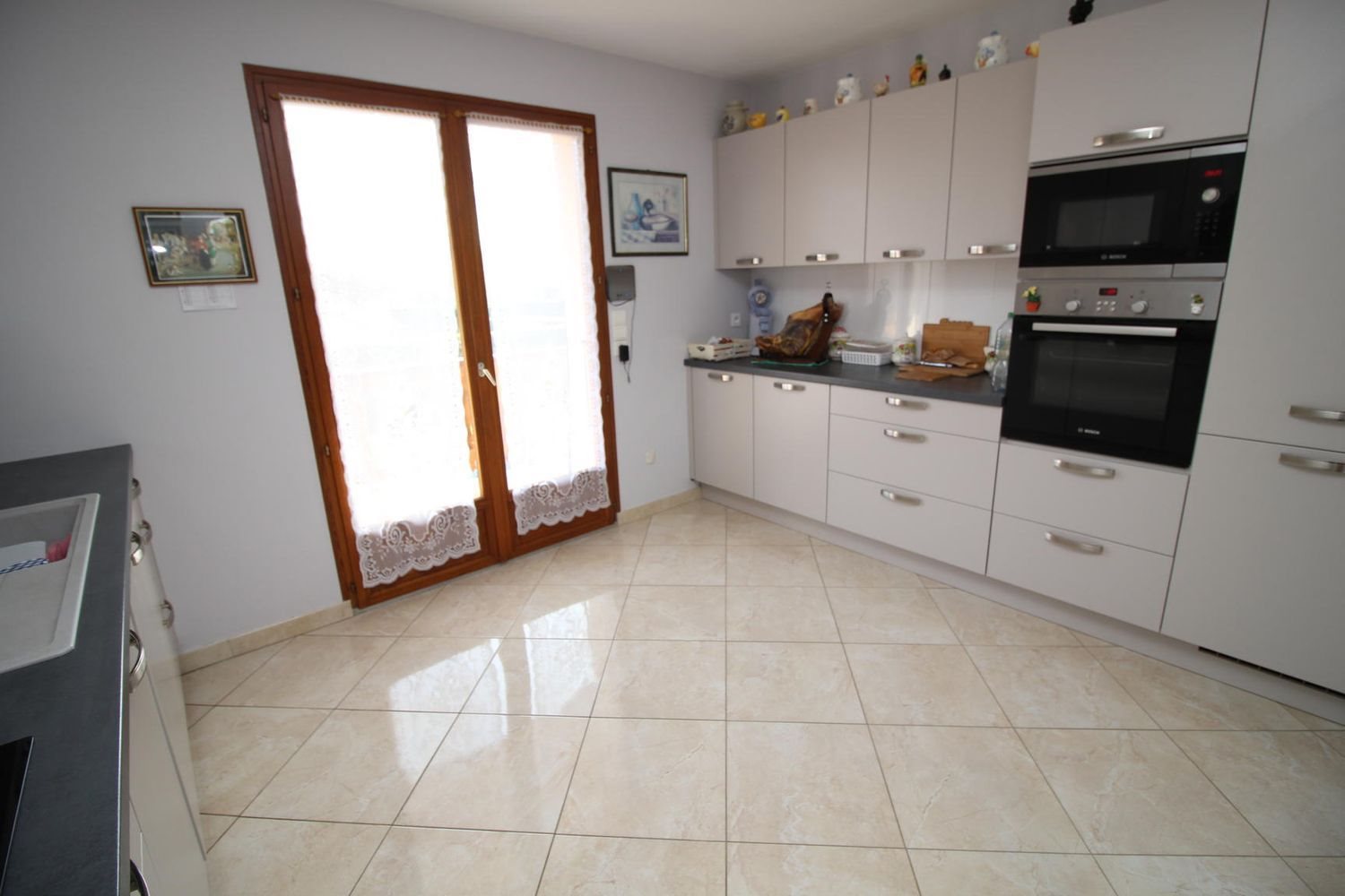 Maison à vendre, 137m², Thoiry