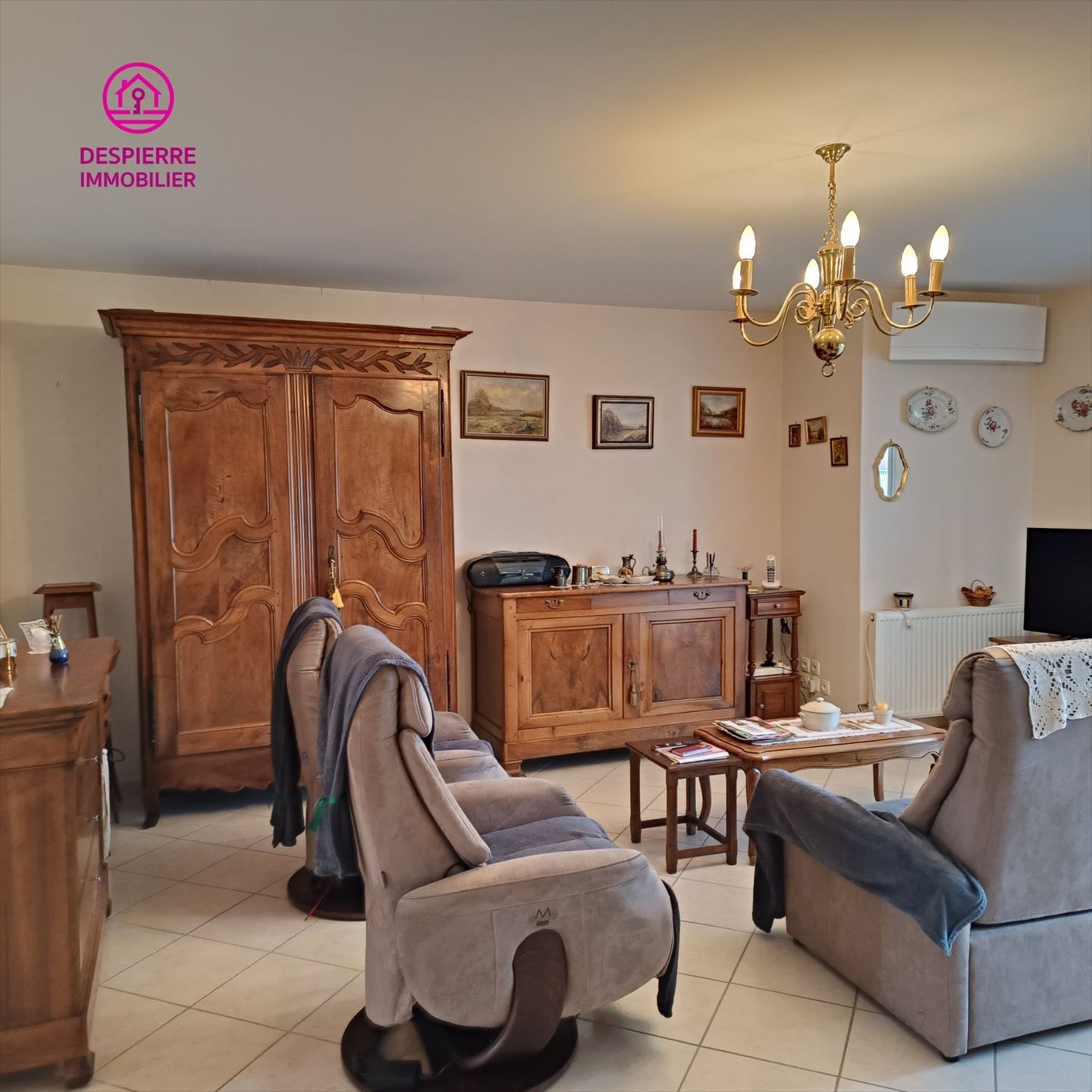 Appartement à vendre, 76m², Roussillon