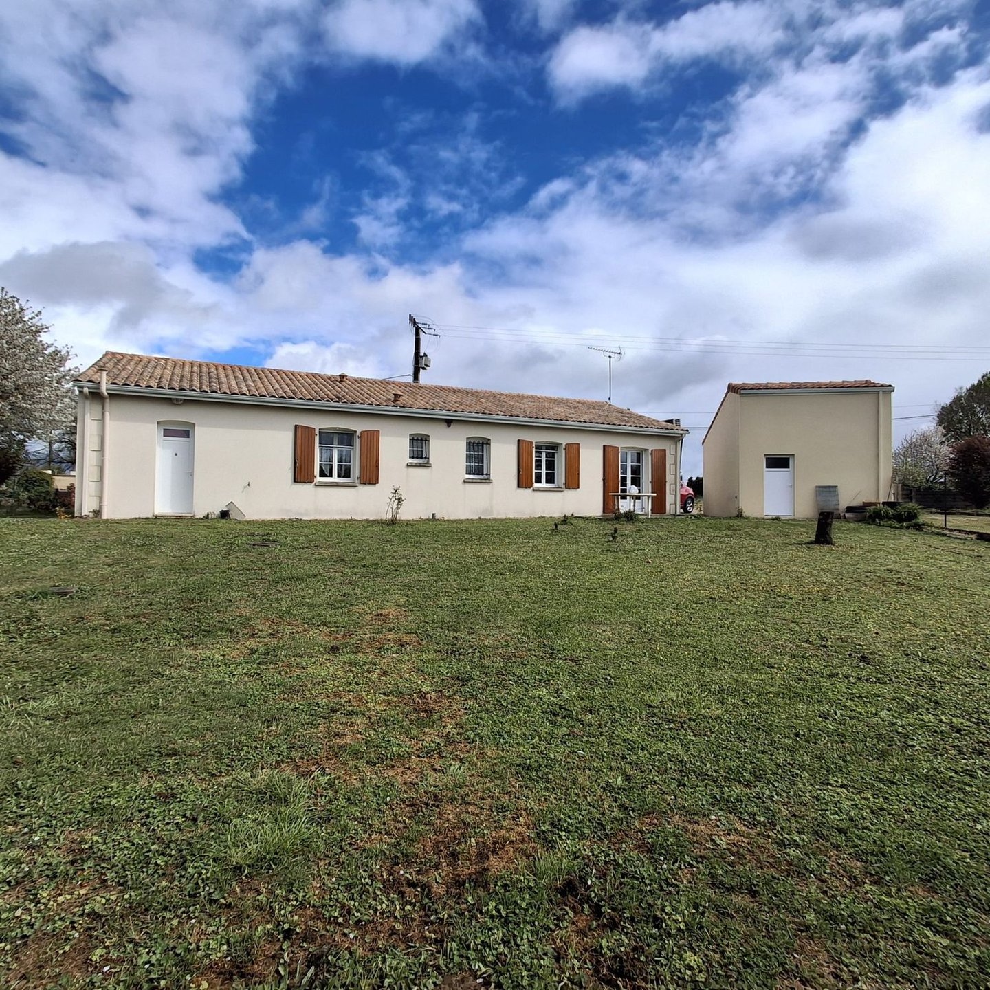 Maison à vendre, 110m², Sireuil