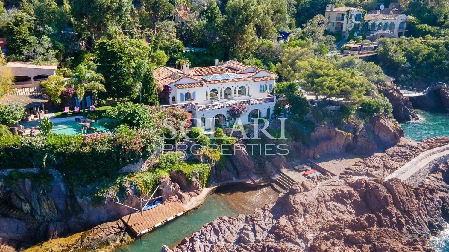Maison à louer, 300m², Théoule-sur-Mer