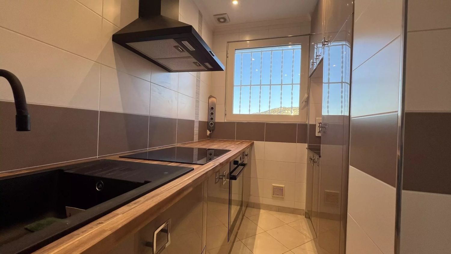 Appartement à louer, 51m², Cannes