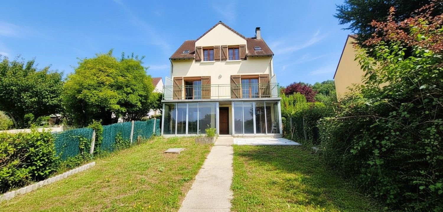 Maison à vendre, 180m², Nézel