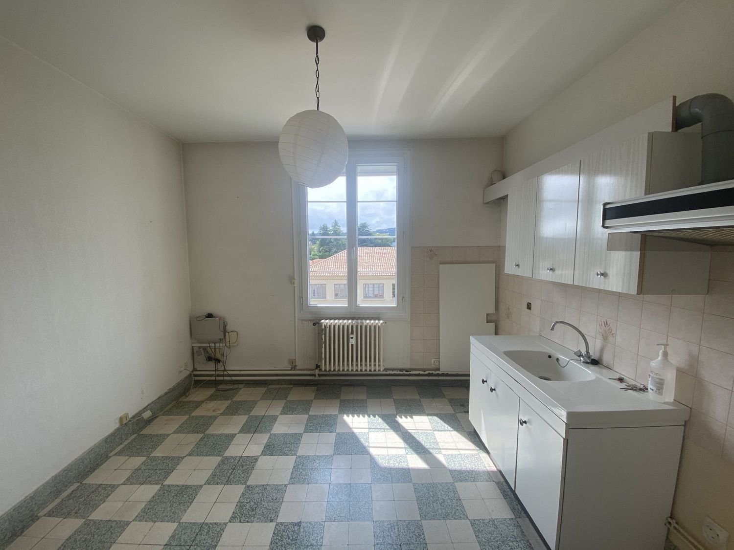 Appartement à vendre, 62m², Aubenas