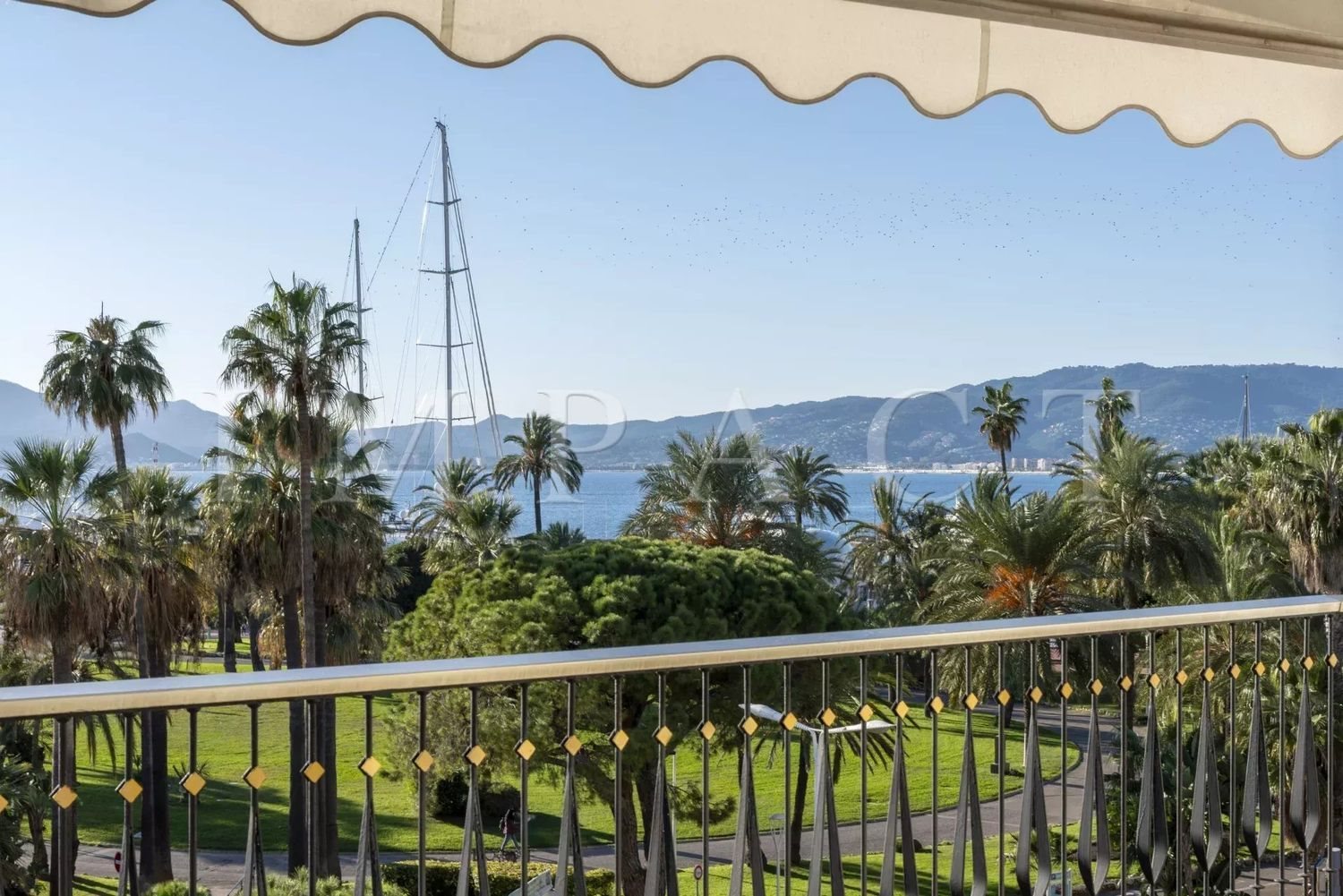 Appartement à louer, 95m², Cannes