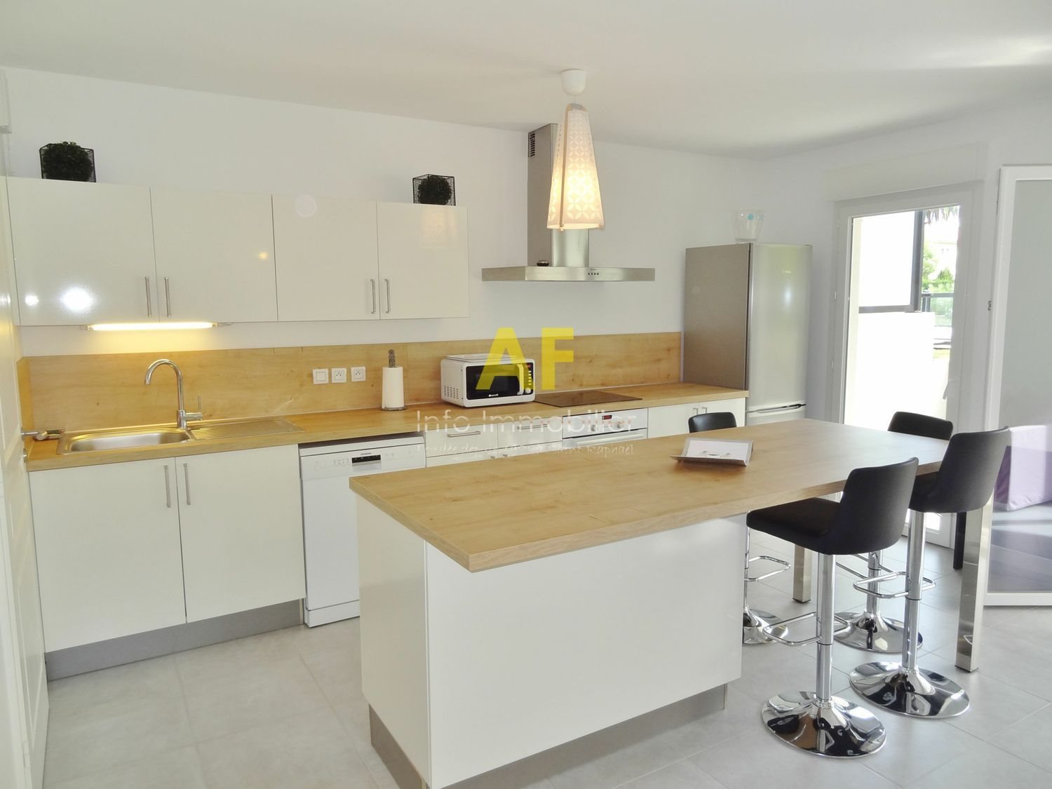 Appartement à vendre, 55m², Saint-Raphaël