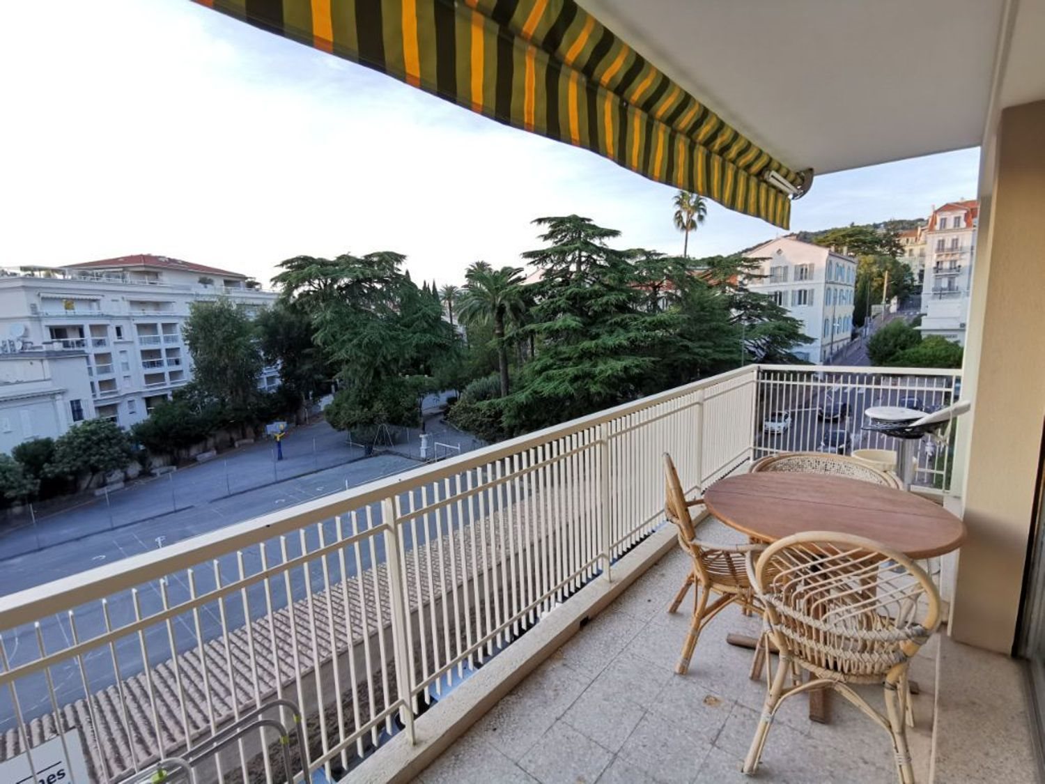 Appartement à louer, 32m², Cannes