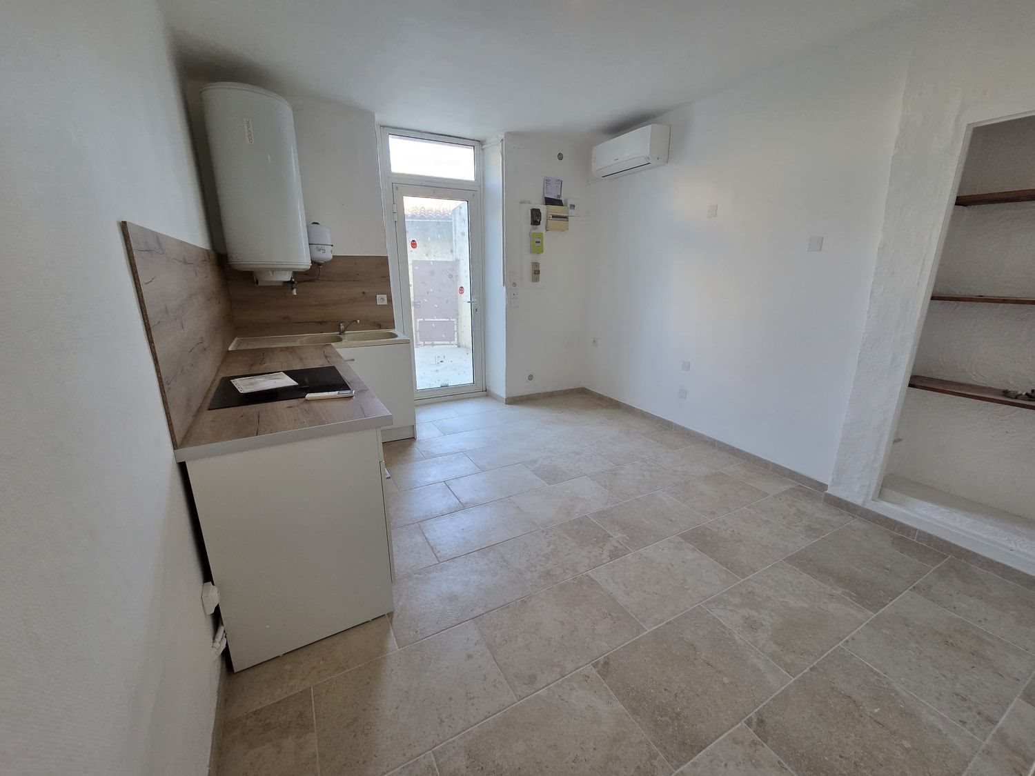 Appartement à louer, 30m², Châteaurenard