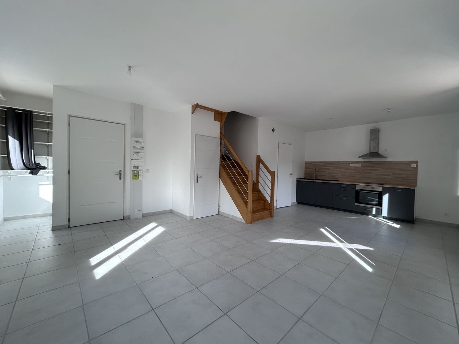 Appartement à louer, 60m², Yzeron