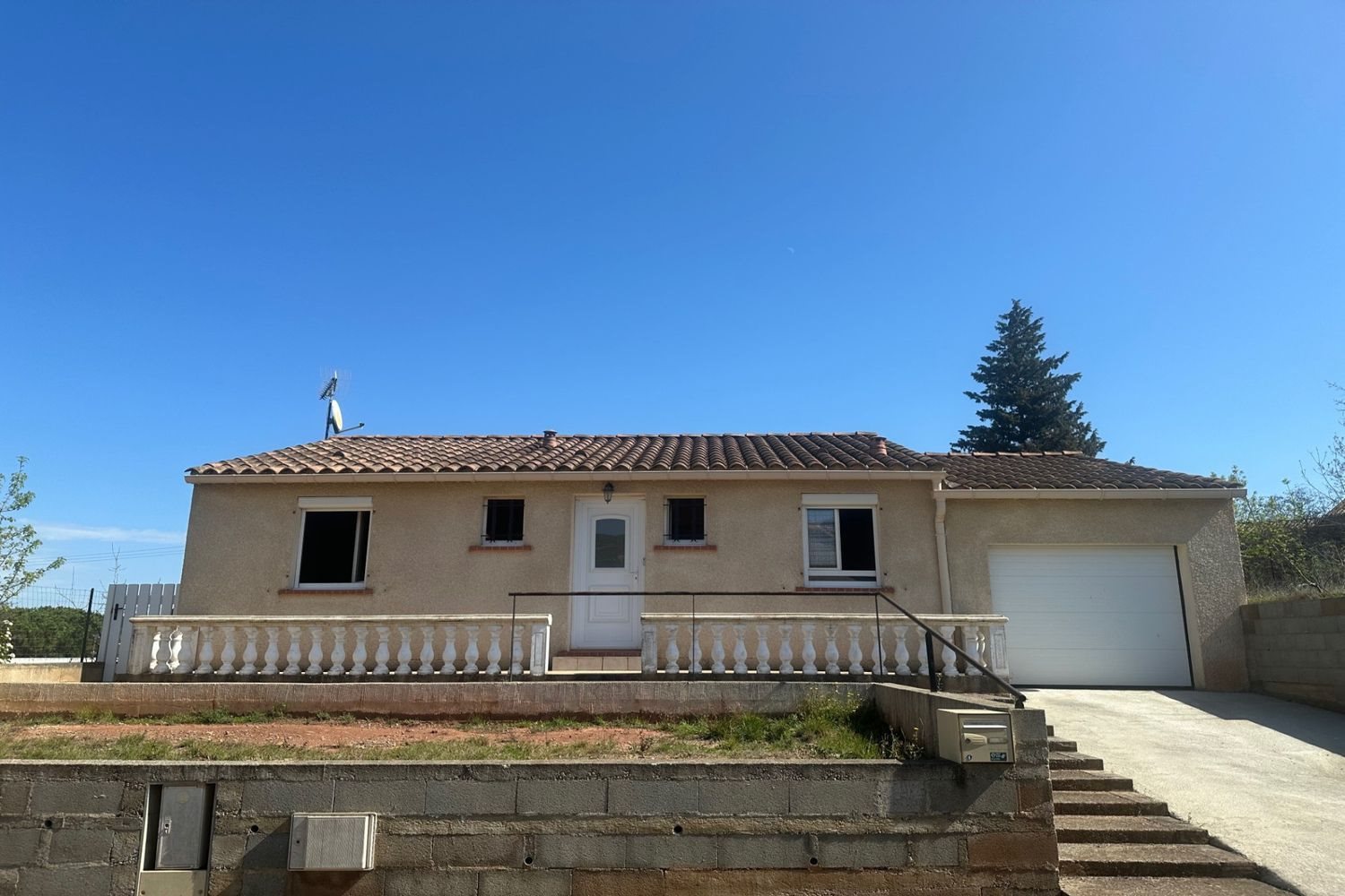 Maison à louer, 75m², Boutenac