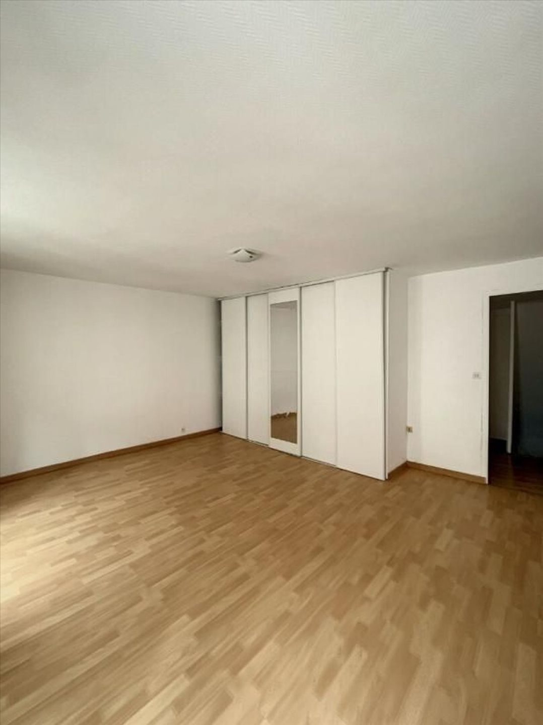 Appartement à louer, 82m², Neufchâteau