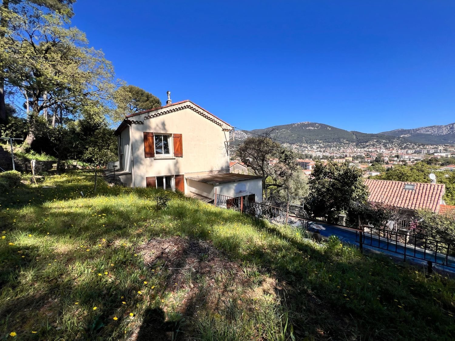 Maison à vendre, 100m², Toulon