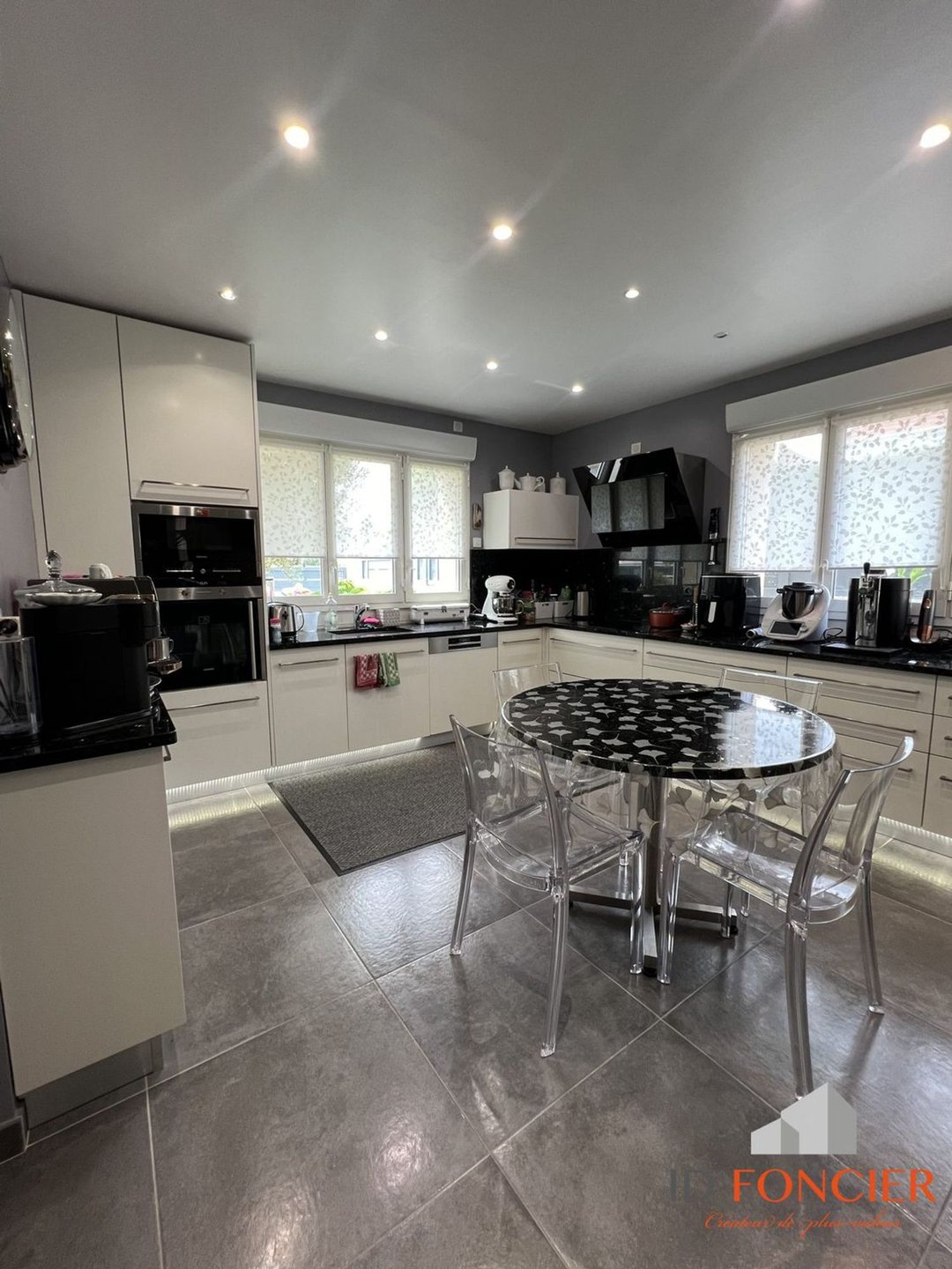 Maison à vendre, 220m², Morangis