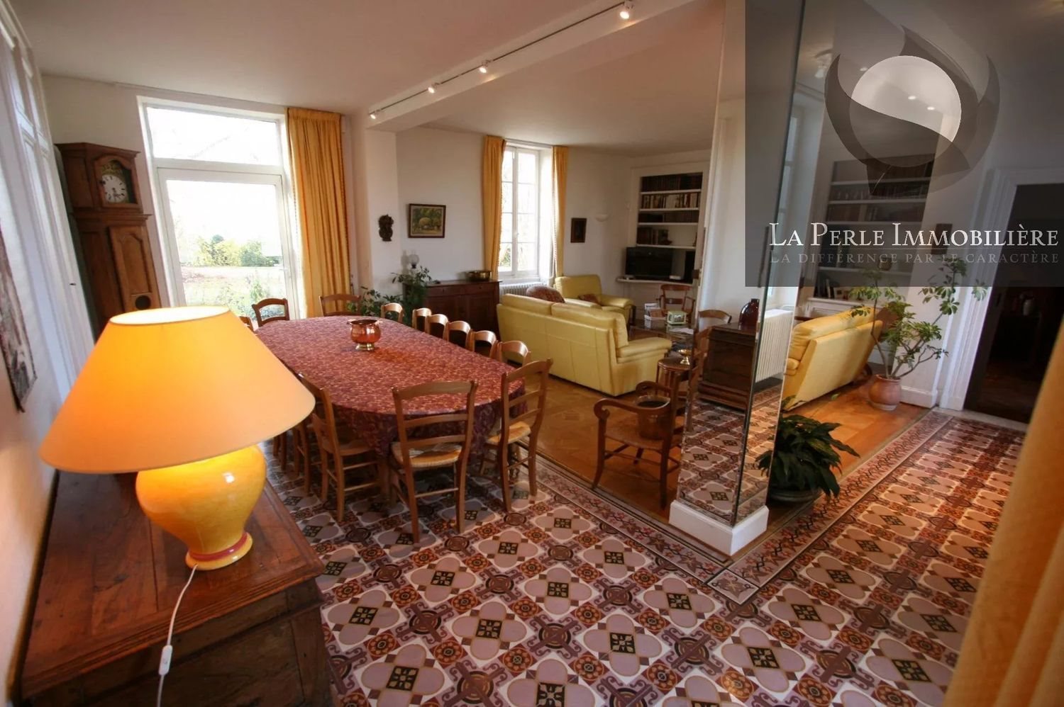 Maison à vendre, 370m², Nérac