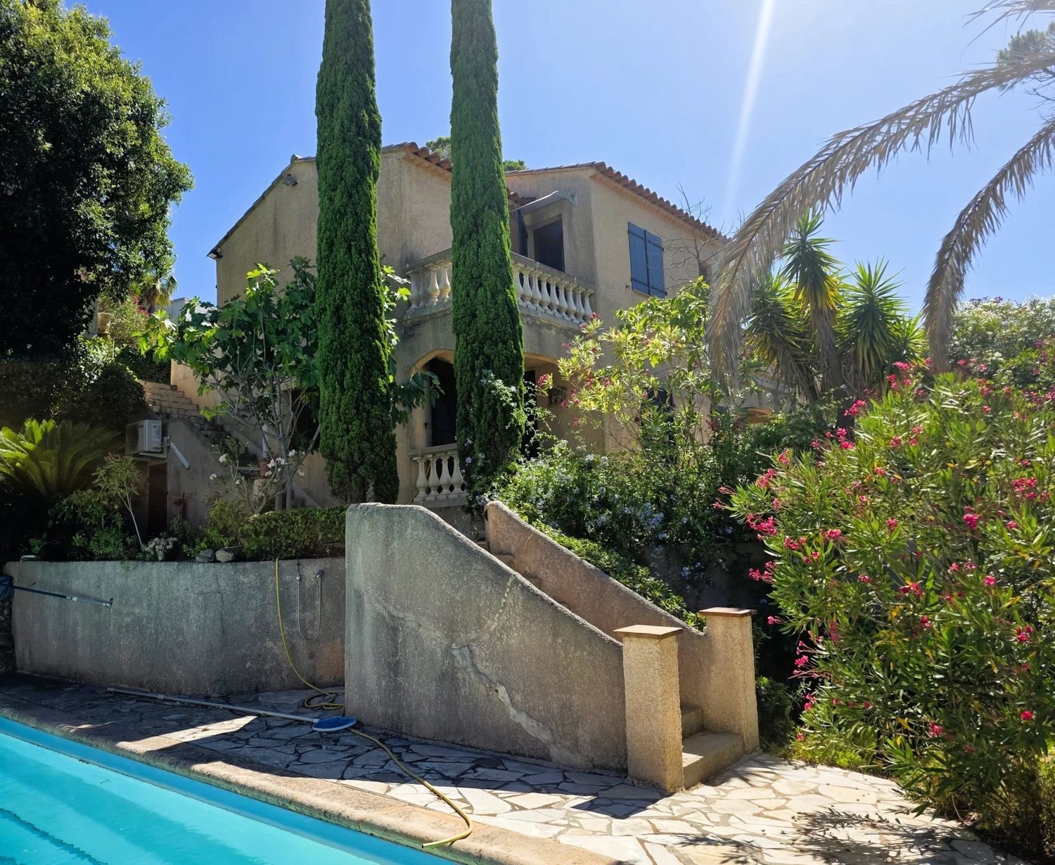 Maison à vendre, 111m², Roquebrune-sur-Argens